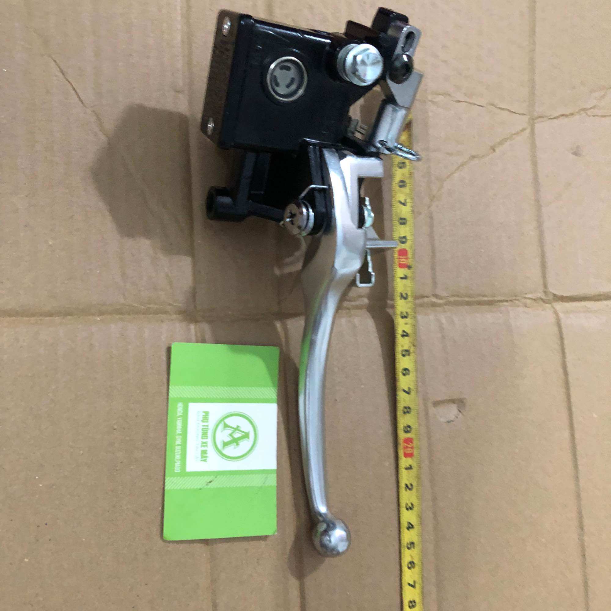 TAY DẦU TRÊN LEAD 110cc / SCR