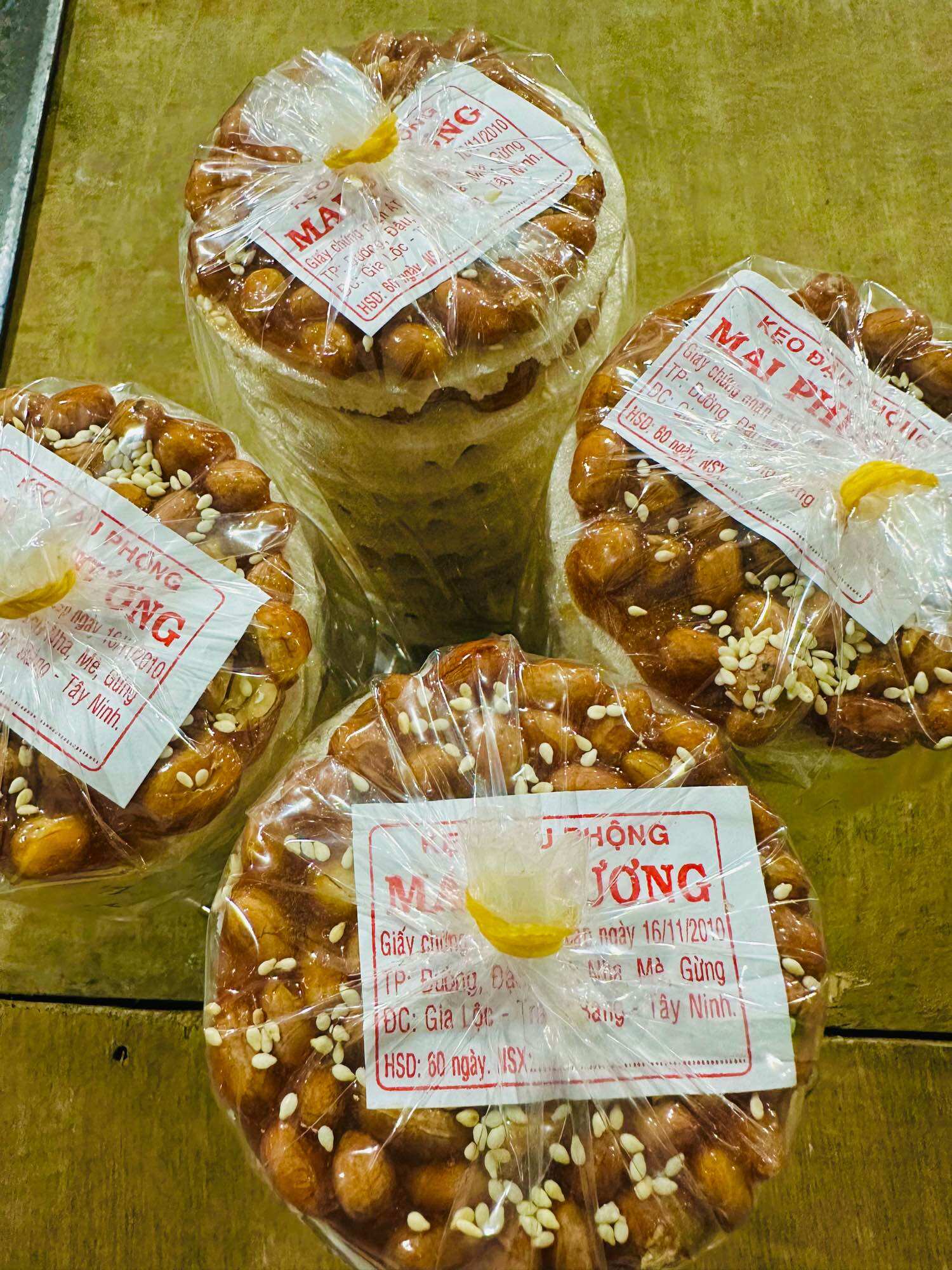 Kẹo đậu phộng loại 1 - cây 10 miếng