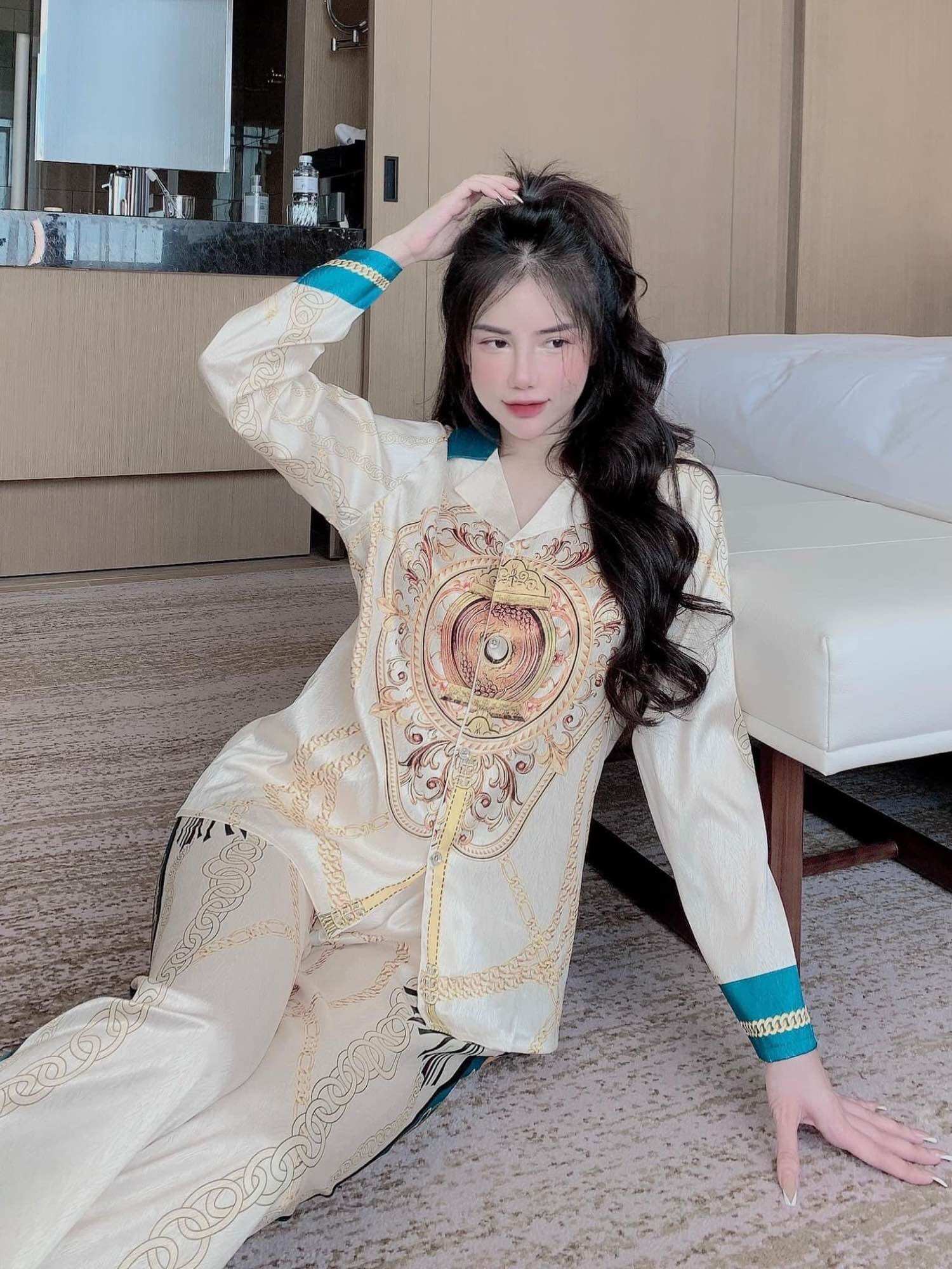 [LỤA XƯỚC] Đồ Bộ Pijama Nữ VS Vàng Xanh Lụa Xước Thiết Kế