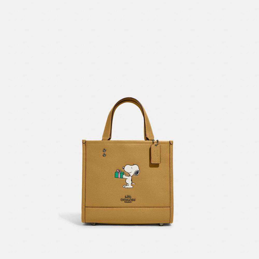 Túi C.oach X Peanuts Dempse họa tiết siêu đẹp
