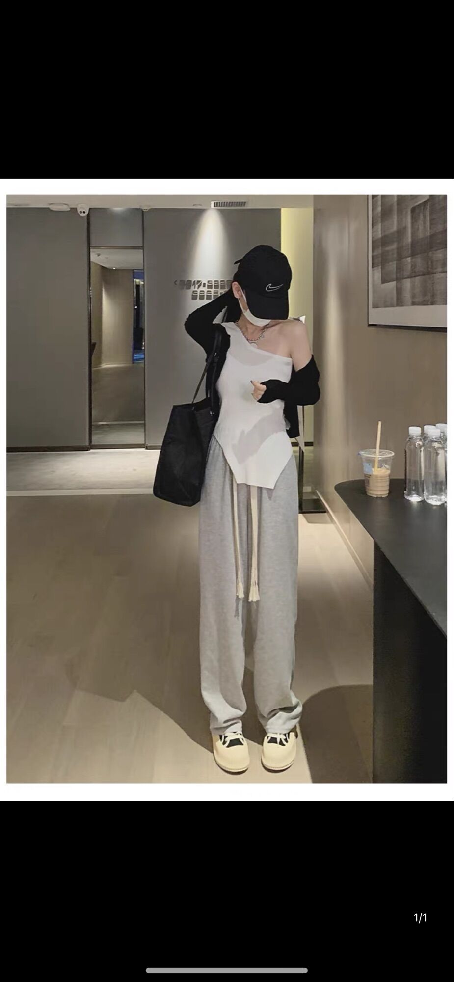 Quần ống rộng lưng cao trơn
