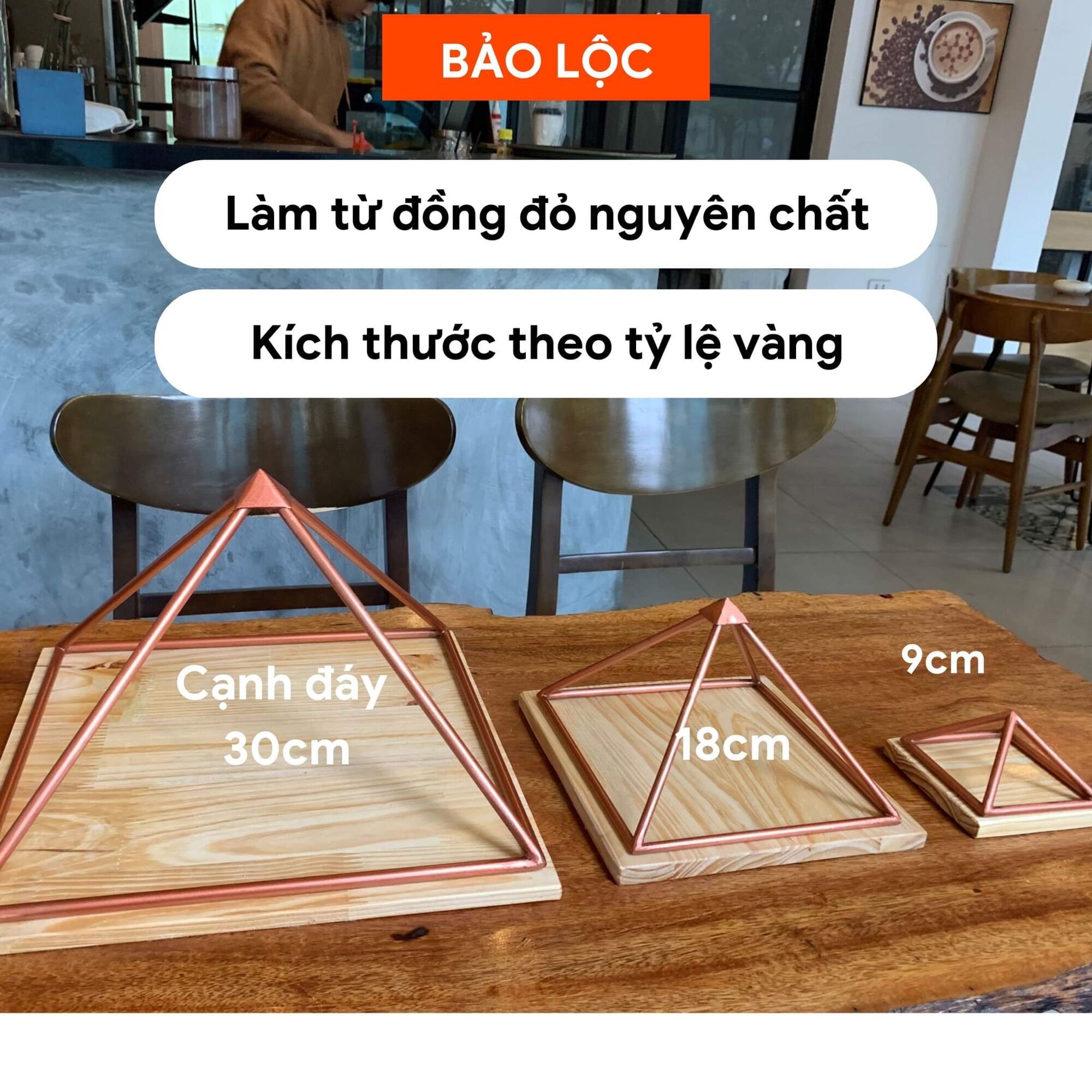 Kim tự tháp bằng đồng đỏ theo tỷ lệ vàng
