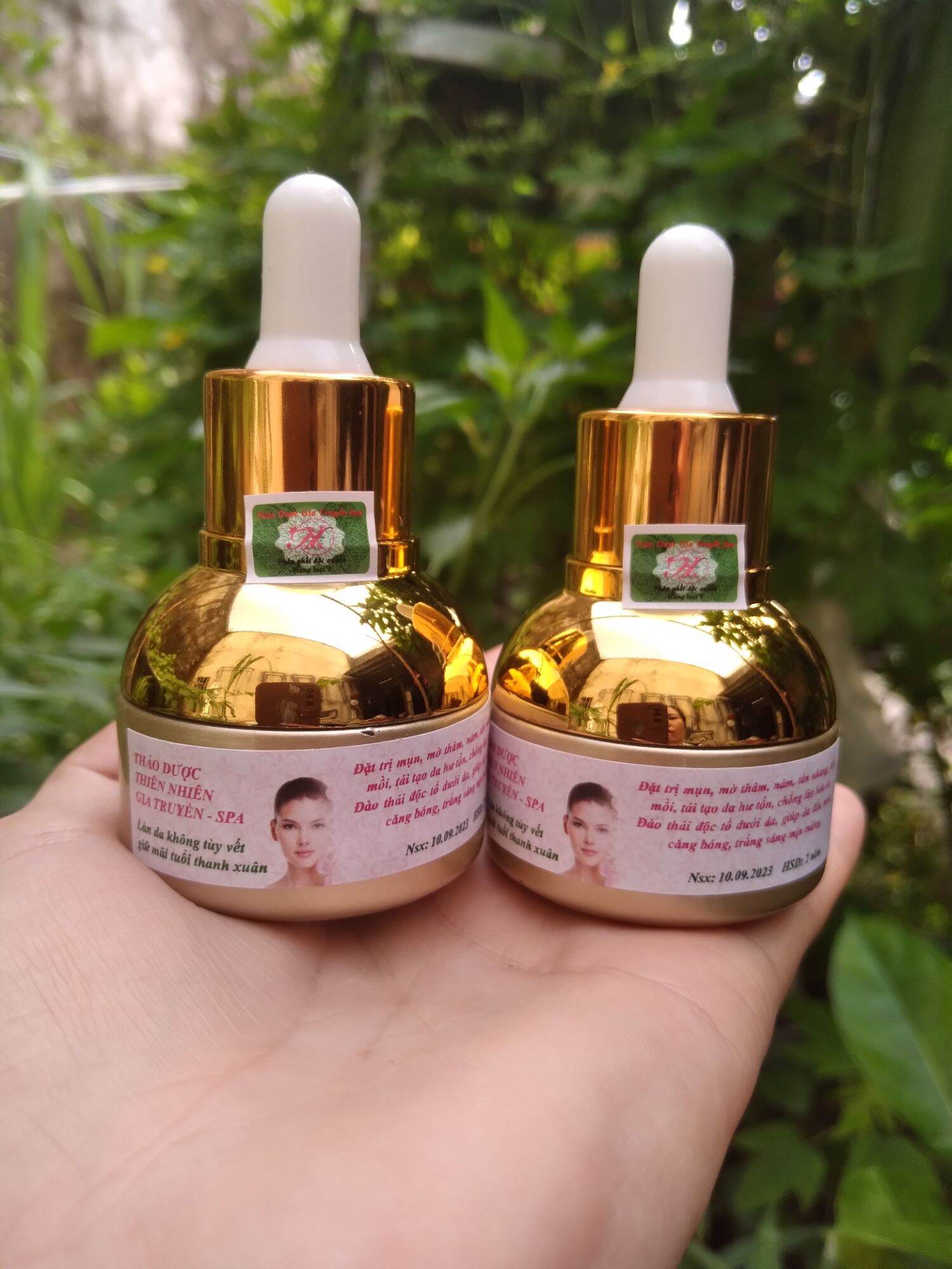 2 CHAI TÁI TẠO VIP MỤN THÂM NÁM