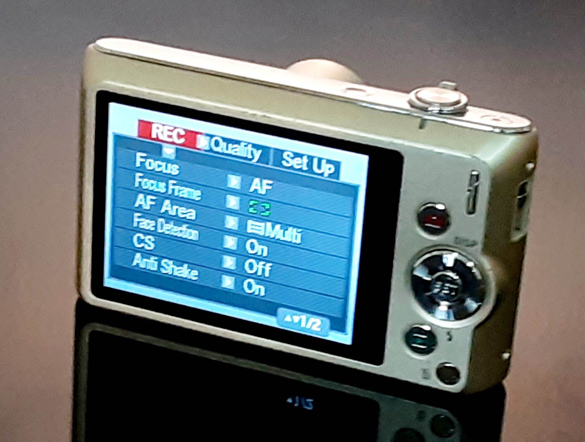 Máy ảnh kts Casio EX-ZS190( 16.0 megapixel)