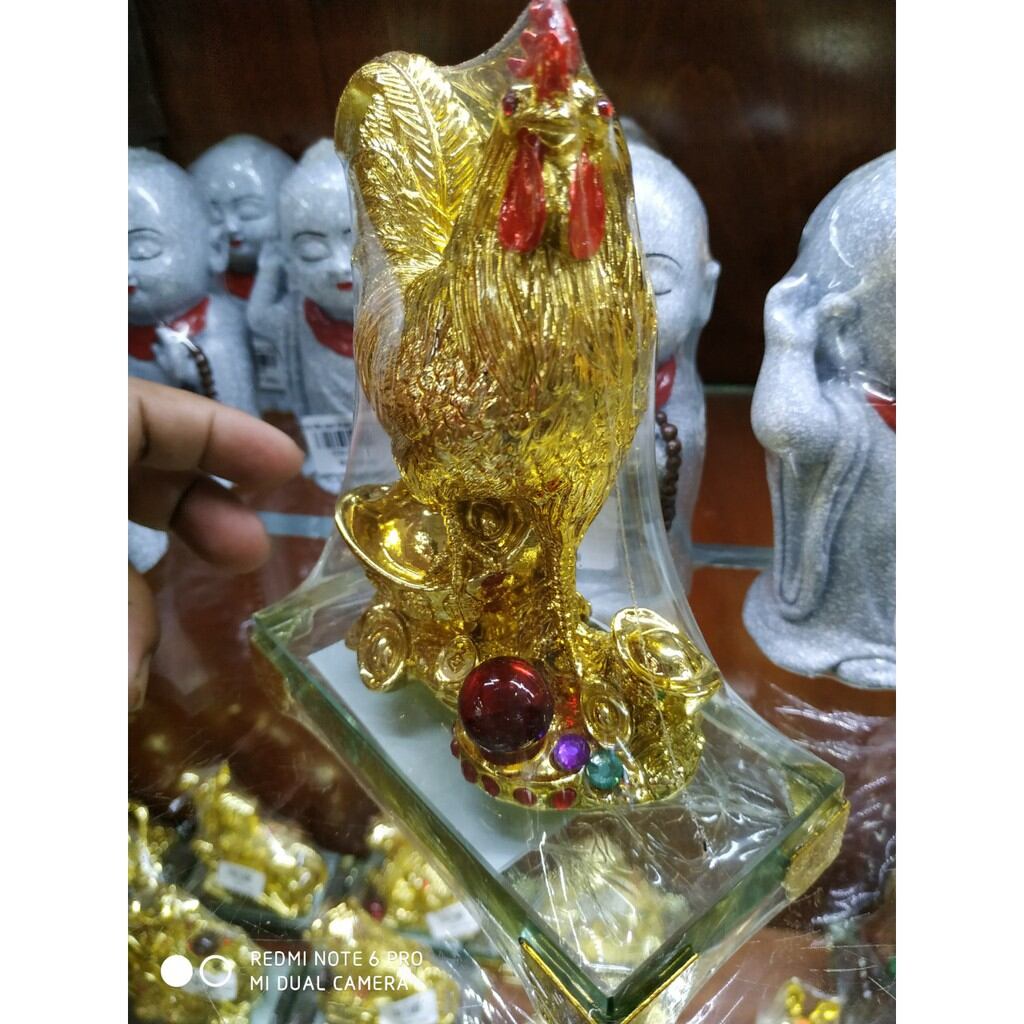 Tượng con gà trống phong thủy