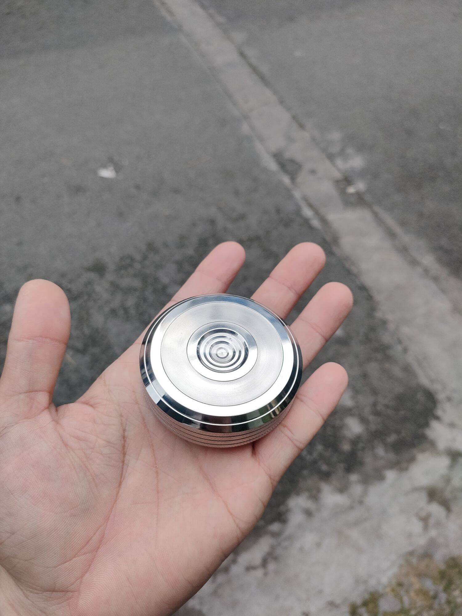 Nắp xăng inox 304 sáng bóng
