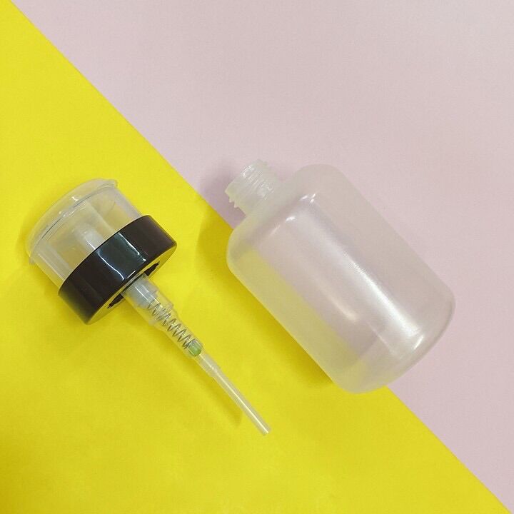 Bình đựng nước rửa móng, nhấn opi