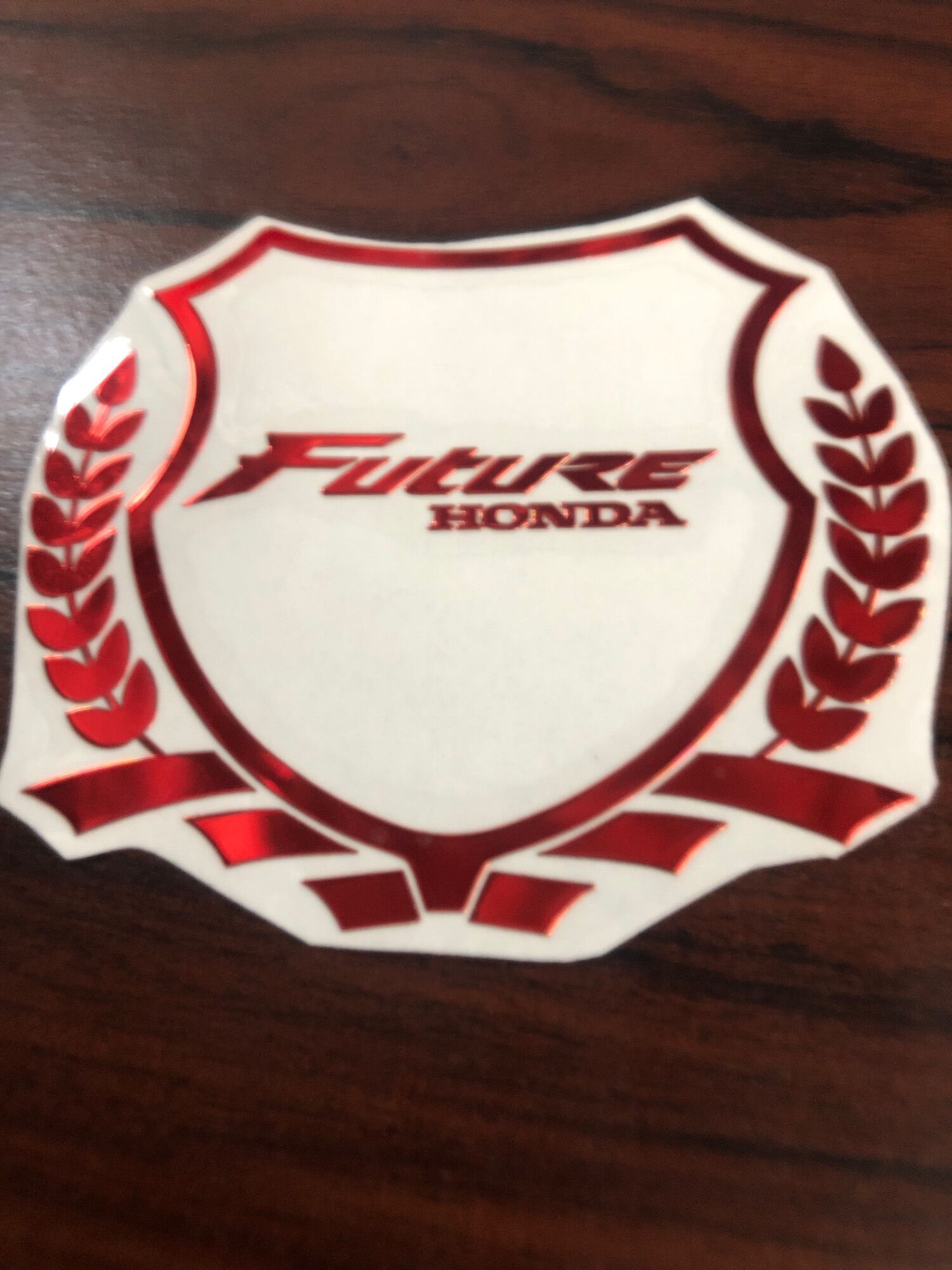LOGO KẼM HONDA BÔNG LÚA FUTURE ĐỎ