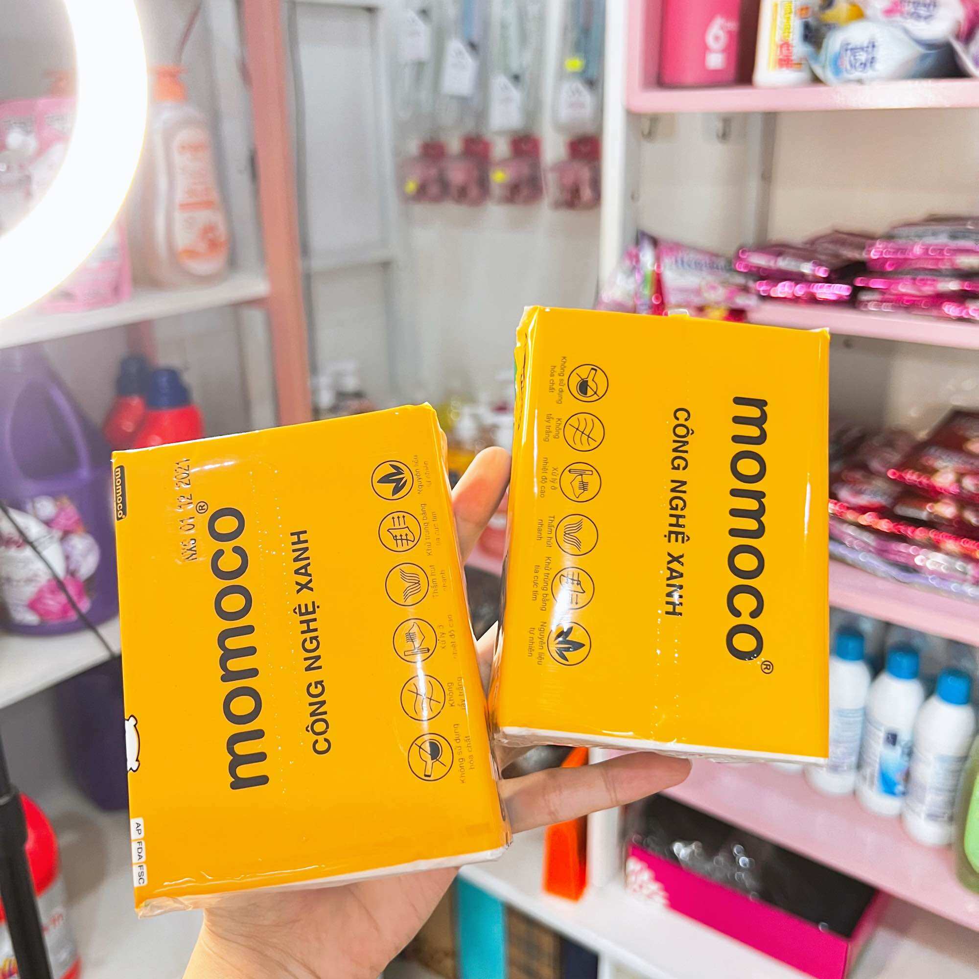 GIẤY RÚT 300 TỜ 3 LỚP MOMOCO DAI MỀM MỊN