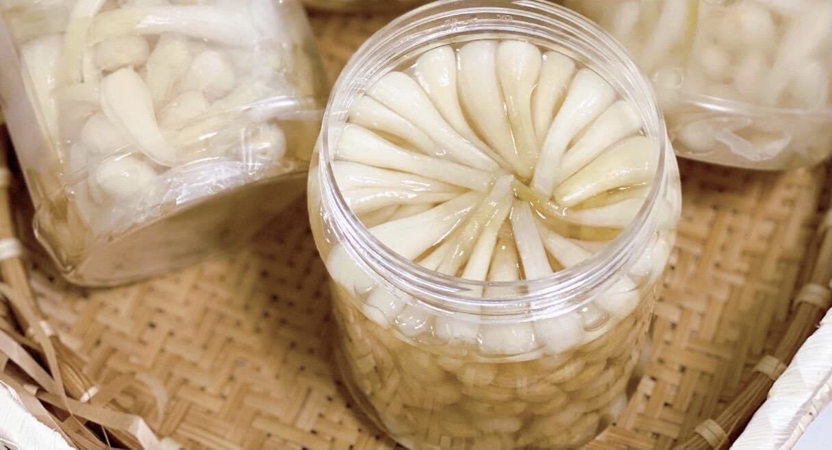 Củ kiệu ngâm chua ngọt hủ 800g