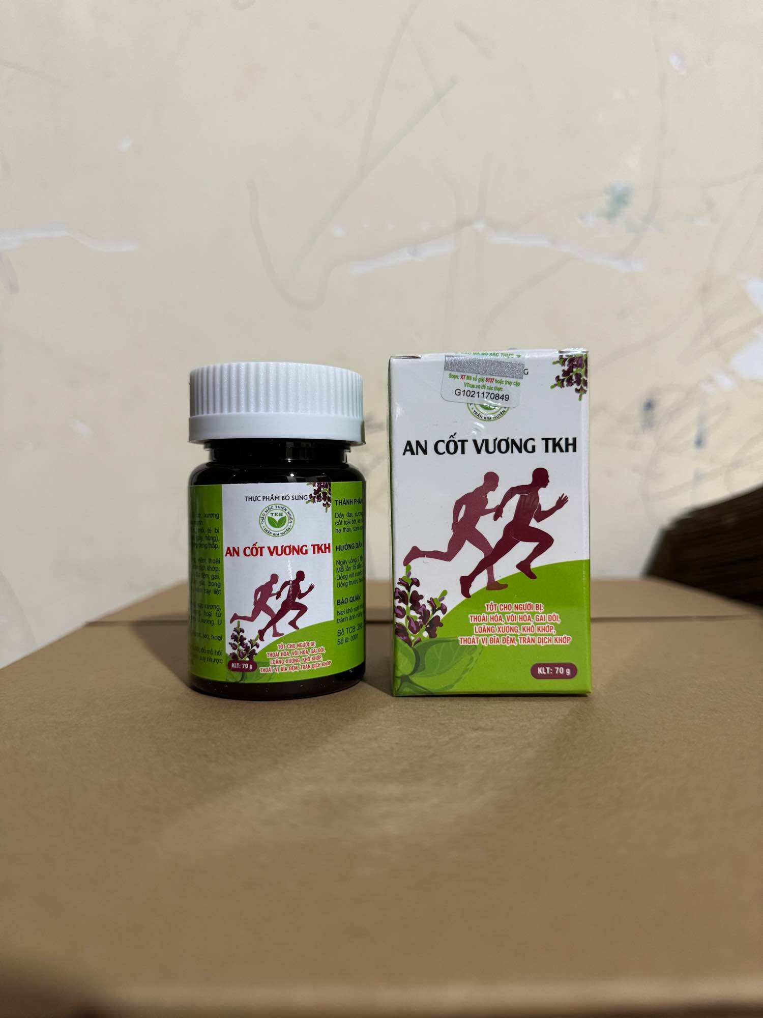 AN CỐT VƯƠNG TRẦN KIM HUYỀN