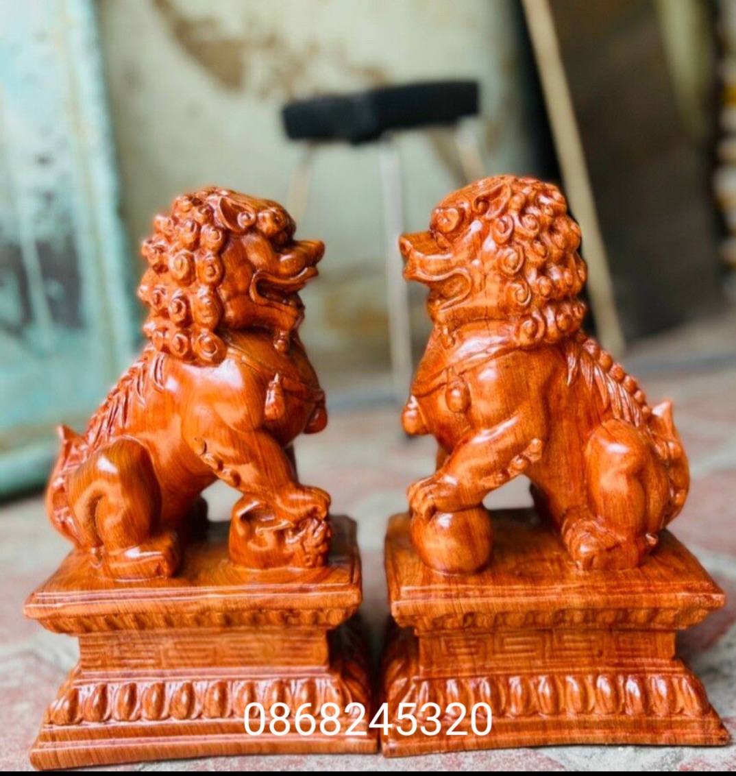 Cặp tượng kỳ lân phong thủy hút tài lộc bằng gỗ hương đá kt cao 30 18 13cm