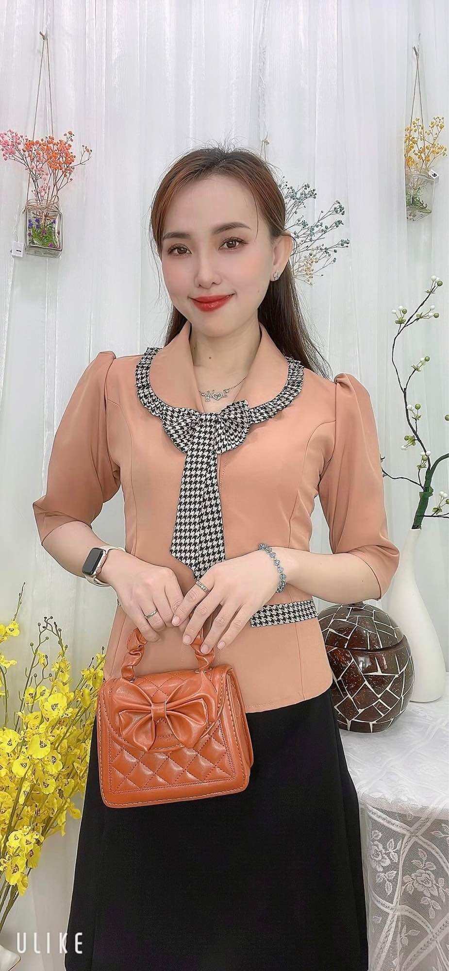 Áo cổ lá sen 126