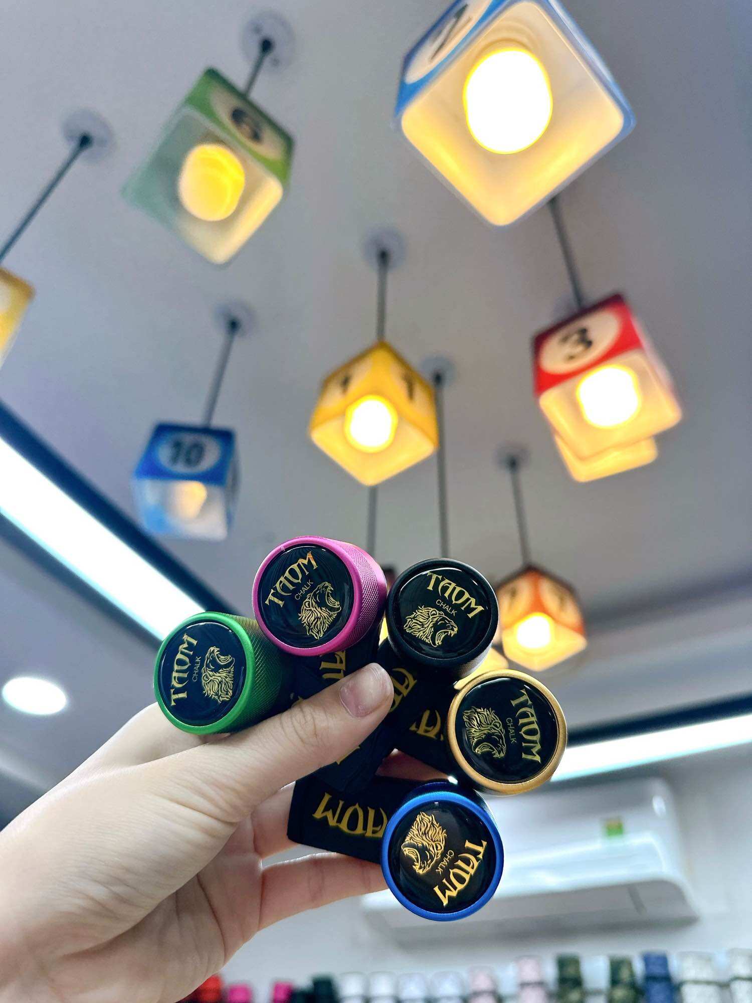 Kẹp Lơ Bida Taom Kim Loại Đủ Màu
