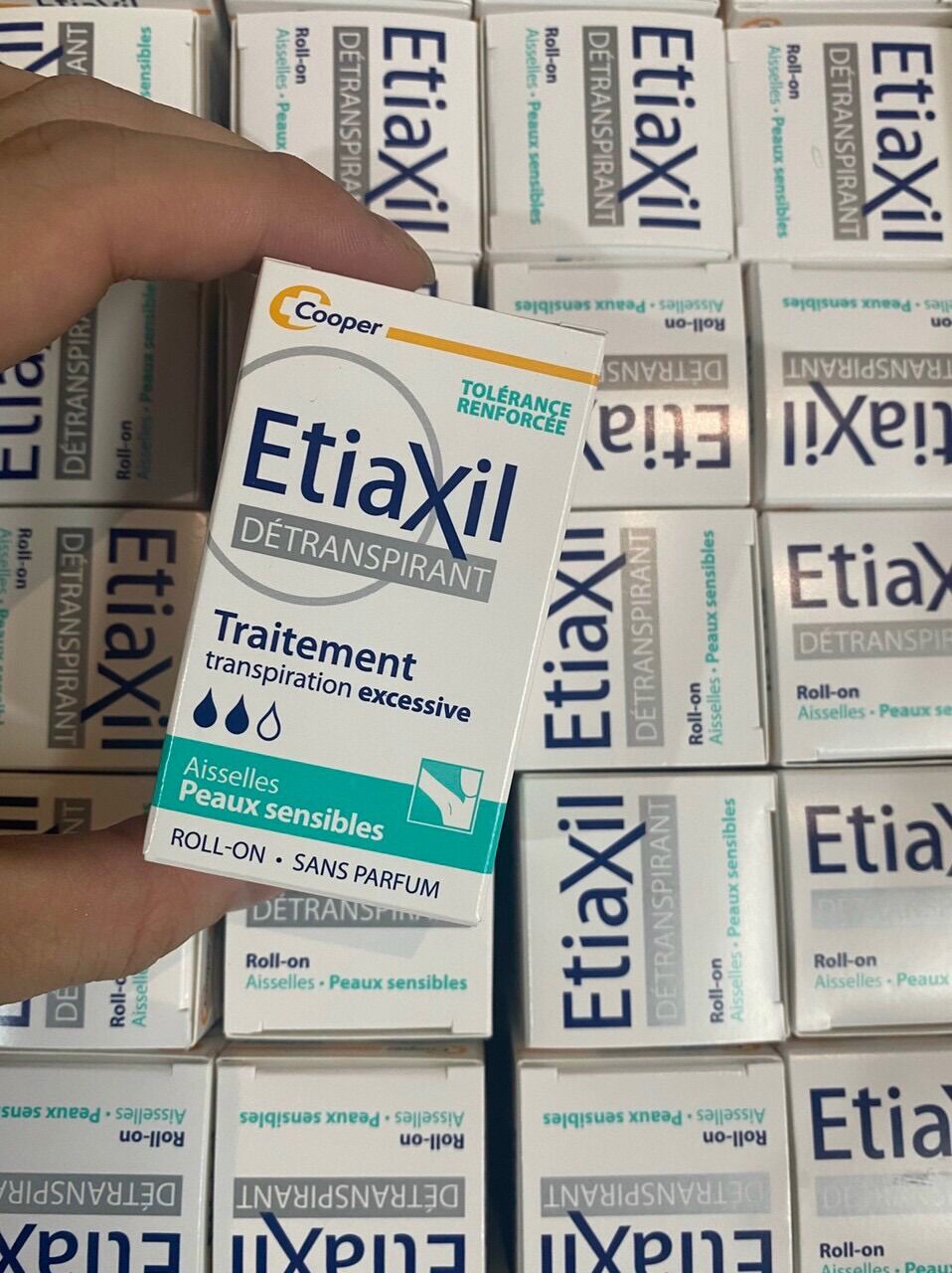 Lăn nách etiaxil
