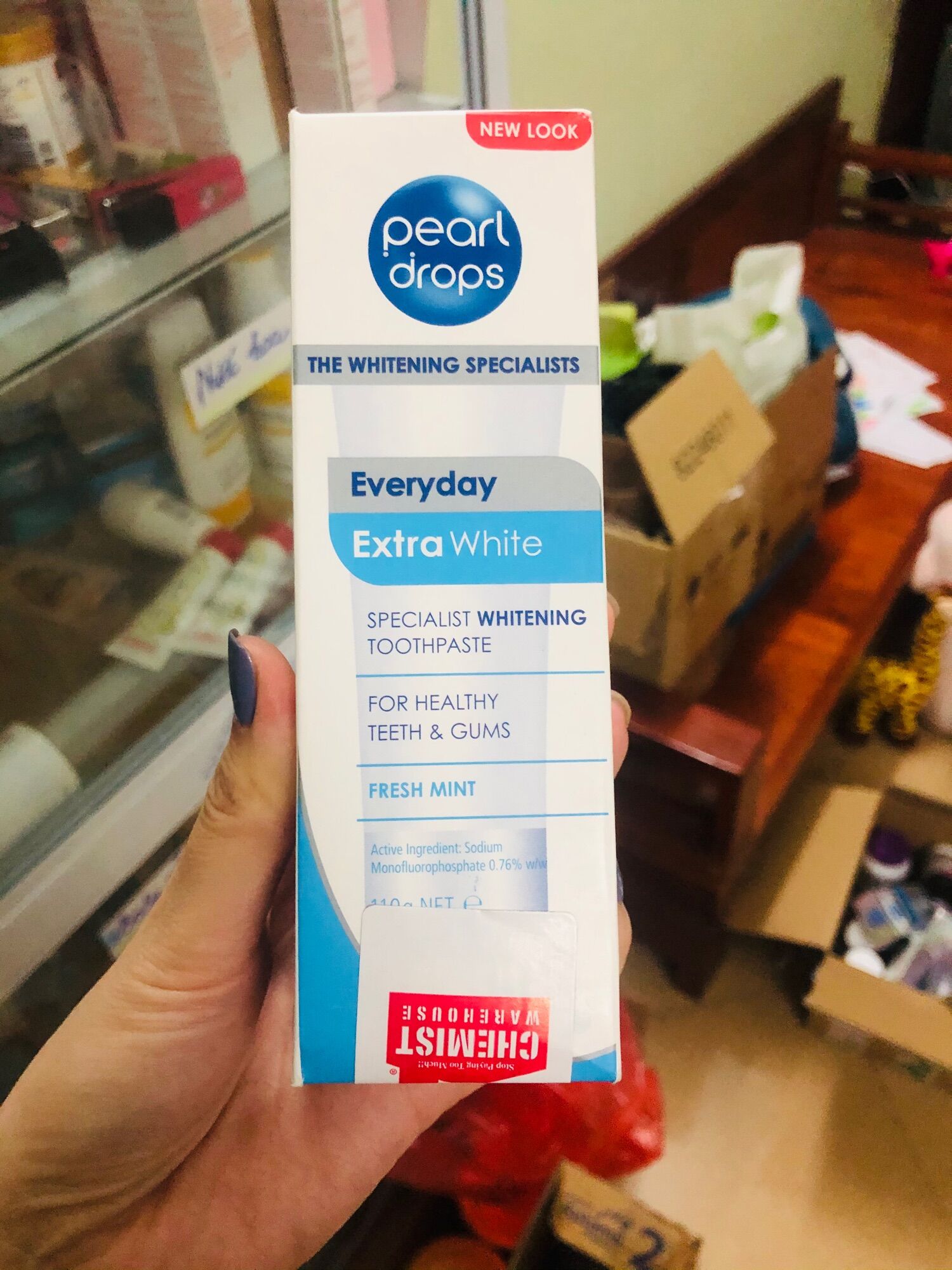 Kem đánh răng Pearl drops Extra White 110gr