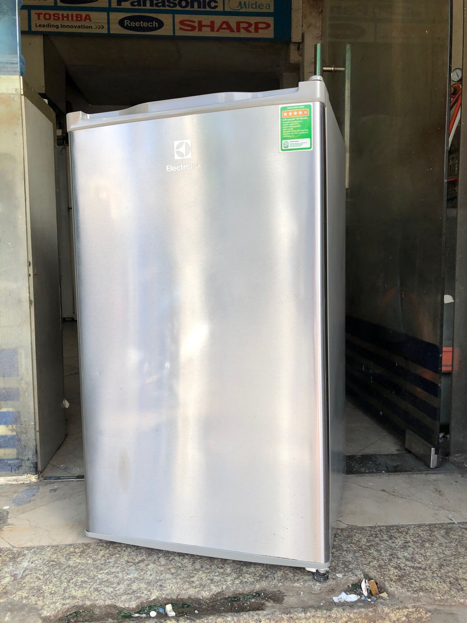 Tủ lạnh Mini electrolux 92 lít