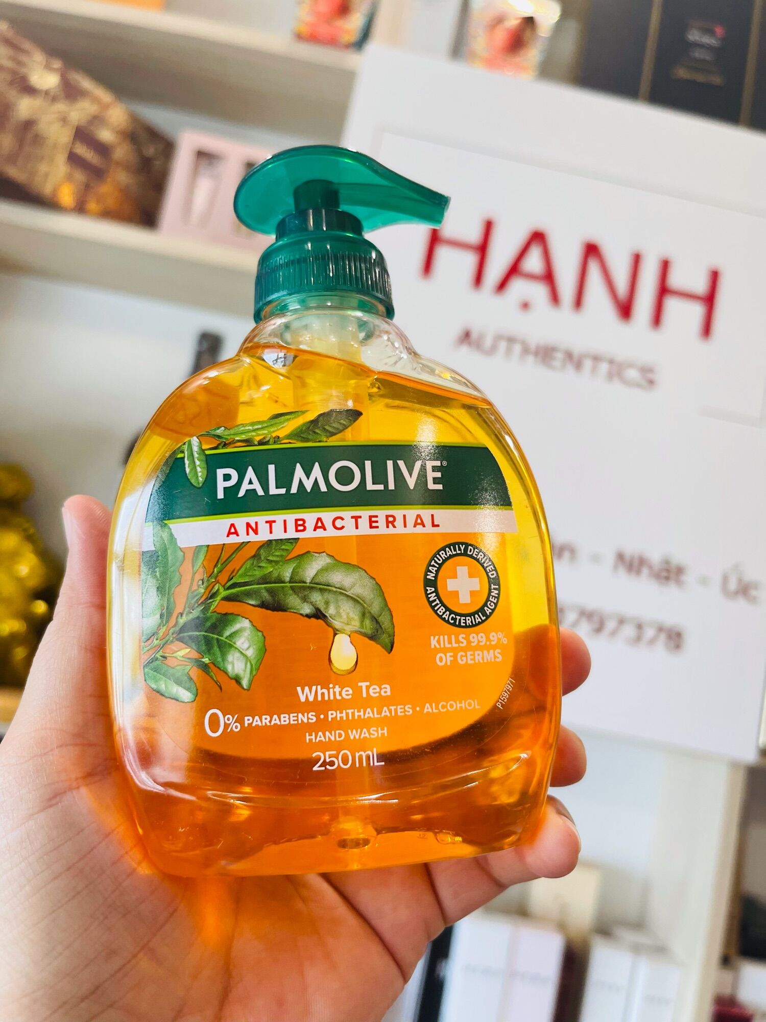 Nước rửa tay Palmolive Nội Địa Úc 250ml