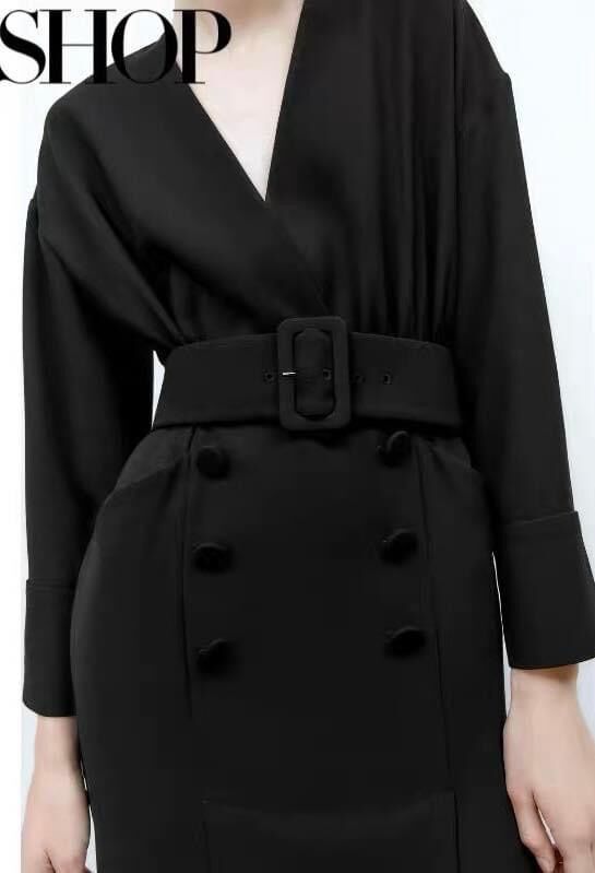 Đầm Zara đen lụa mềm rủ
