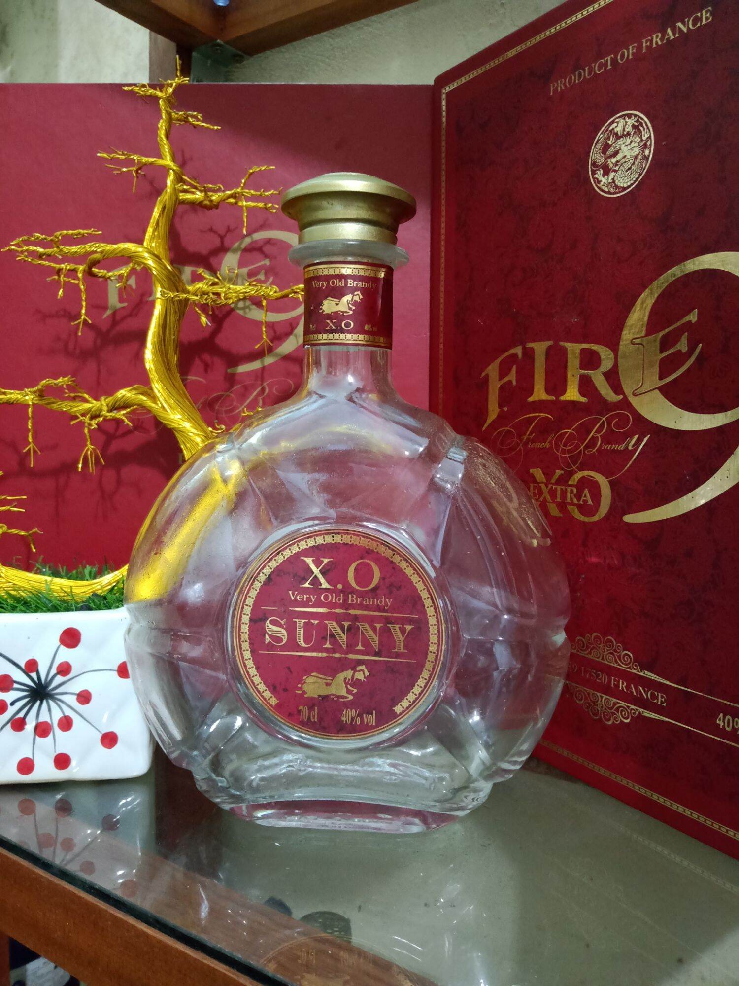 Vỏ chai thủy tinh XO dáng tròn