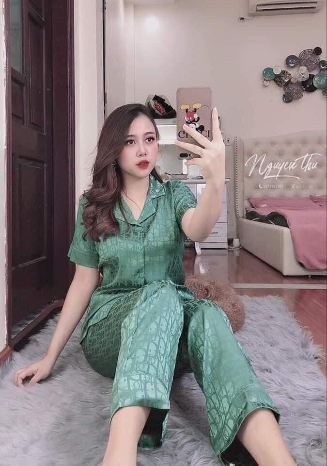 [HCM]Bộ Lụa Gấm Áo Tay Ngắn Quần Dài