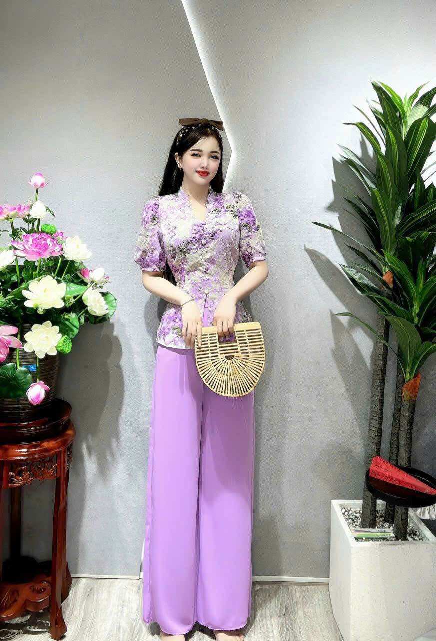 Bộ bà ba cổ tym nút bọc tay bí lụa mango