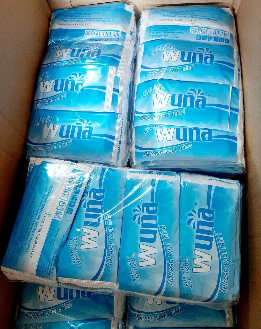 1 thùng khăn ướt Wuna 12 bịch  1200 tờ. Hàng chính hãng thumbnail