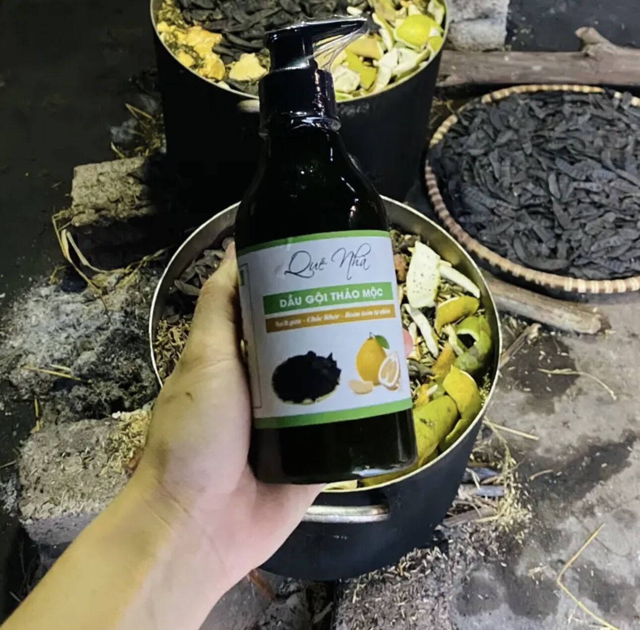 Dầu gội thảo mộc quê nhà dưỡng tóc mềm mượt