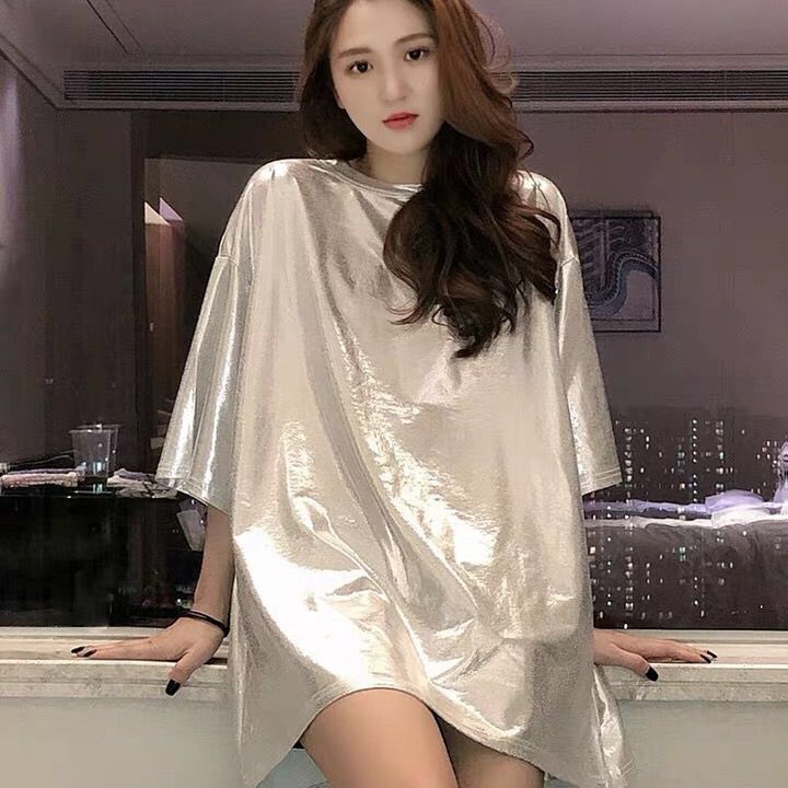Áo thun bóng form rộng