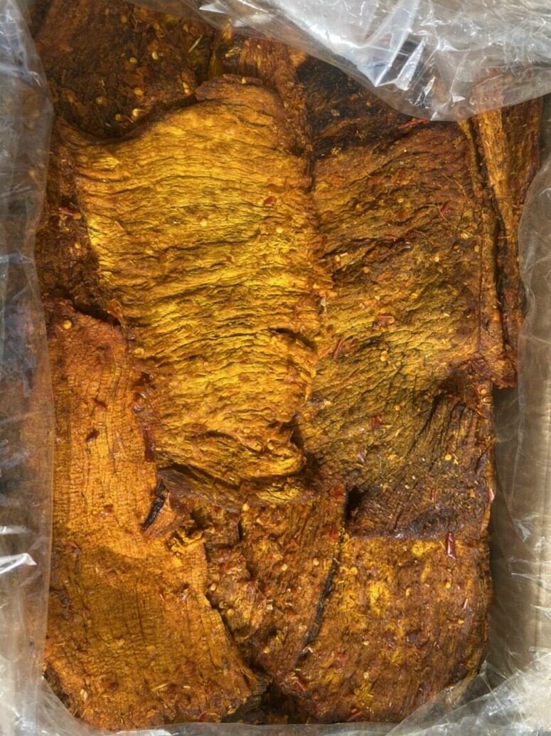 Khô bò mềm nguyên miếng 500g