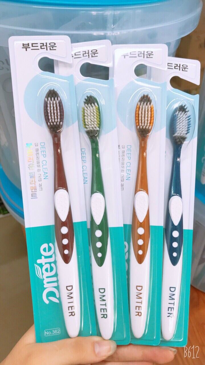 Bàn chải đánh răng hàn quốc