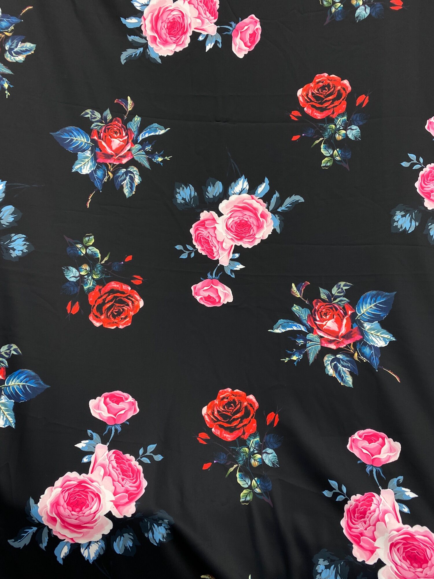 Vải lụa zara hoa hồng co giãn nhẹ ms20119