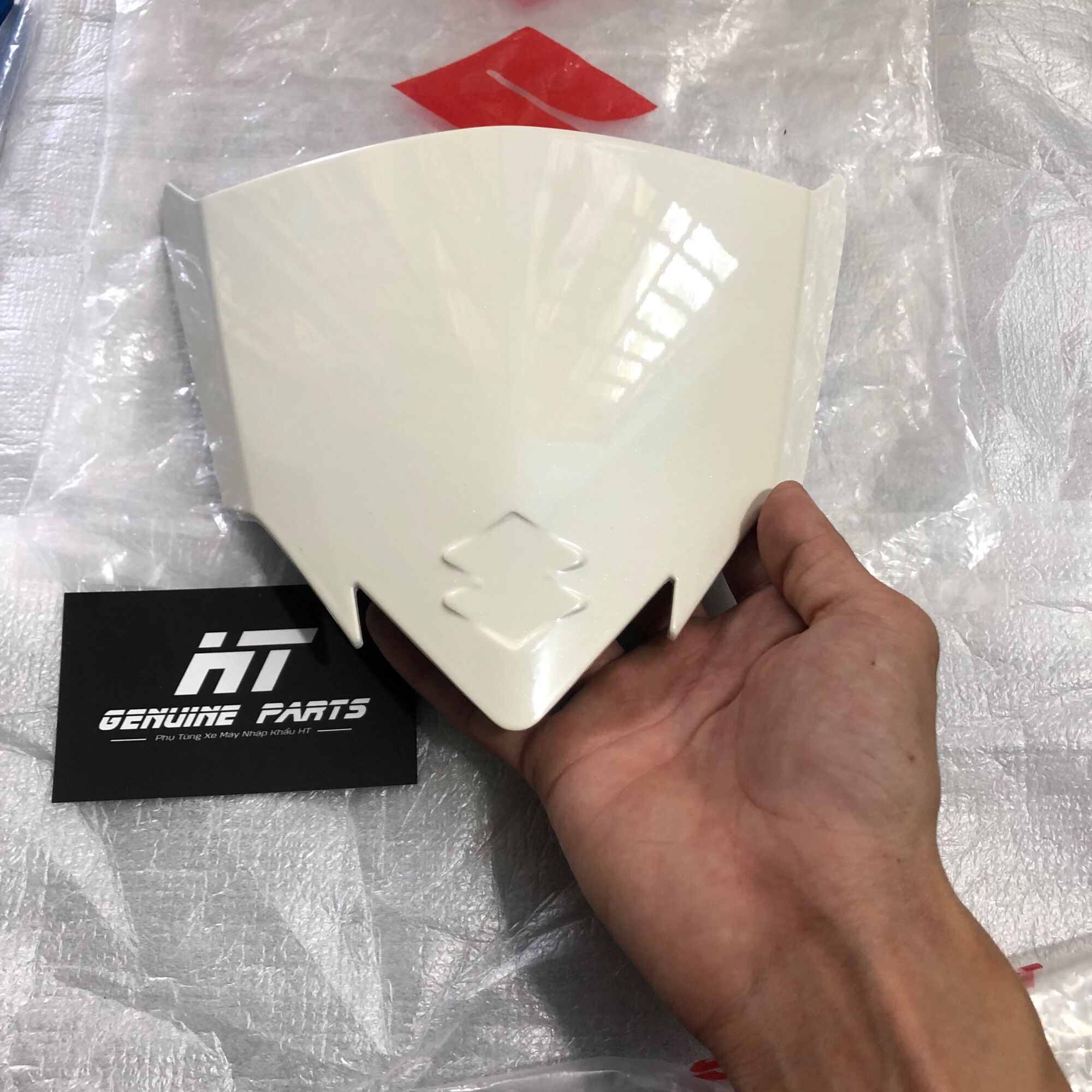 CHẮN GIÓ - MÃO ĐẦU - ỐP MẶT NẠ SATRIA, RAIDER FI