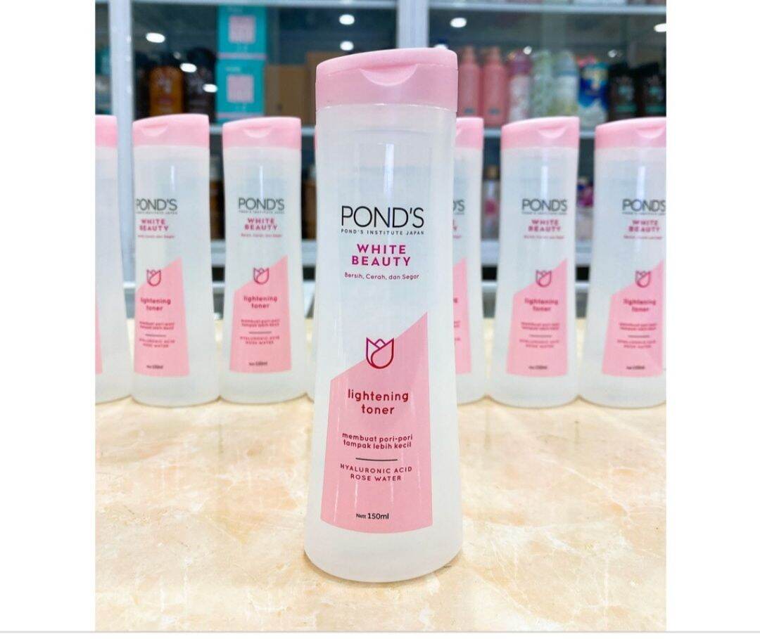 Nước hoa hồng làm sáng da ponds