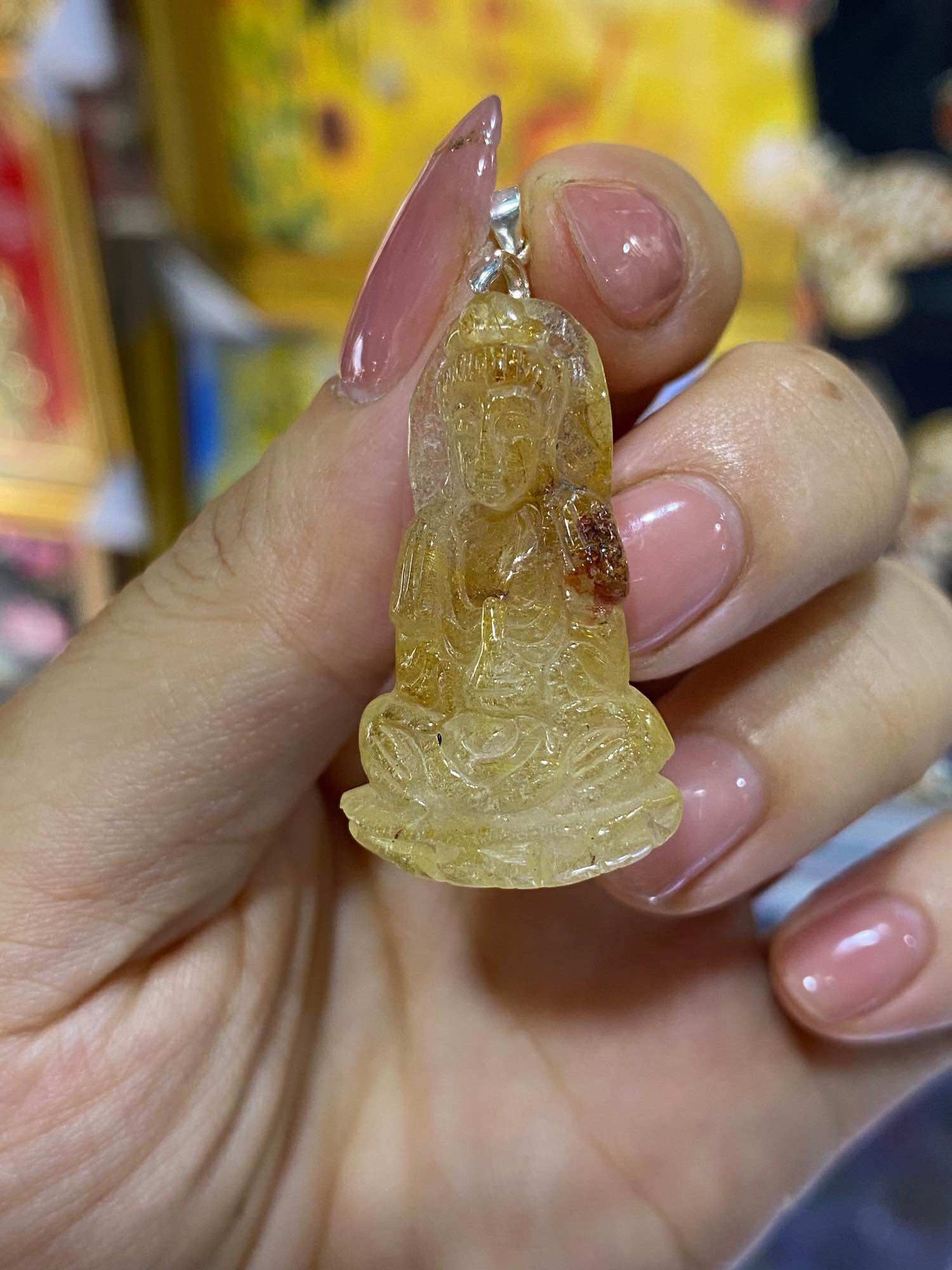 Mặt dây chuyền bạc Phật Bà đá thạch anh tóc vàng thiên nhiên