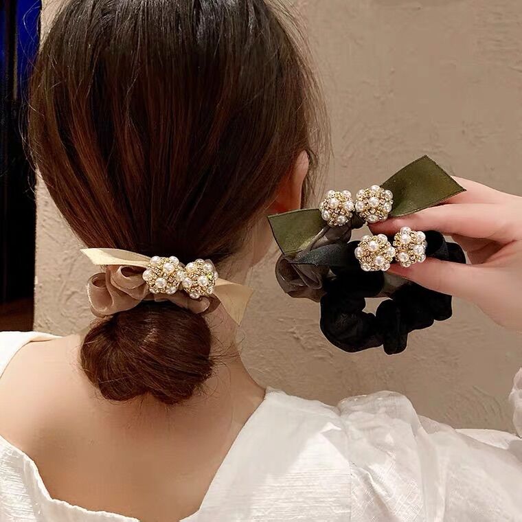 cột tóc thắt nơ châu đính đá sang trọng phong cách hàn quốc