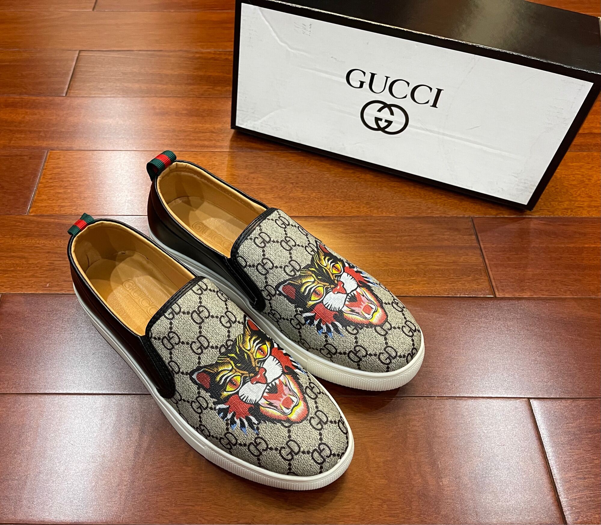 Giày nam Moccasin Louis vuitton - Like Auth 1:1 LKM 525 - LOUIS KIMMI STORE