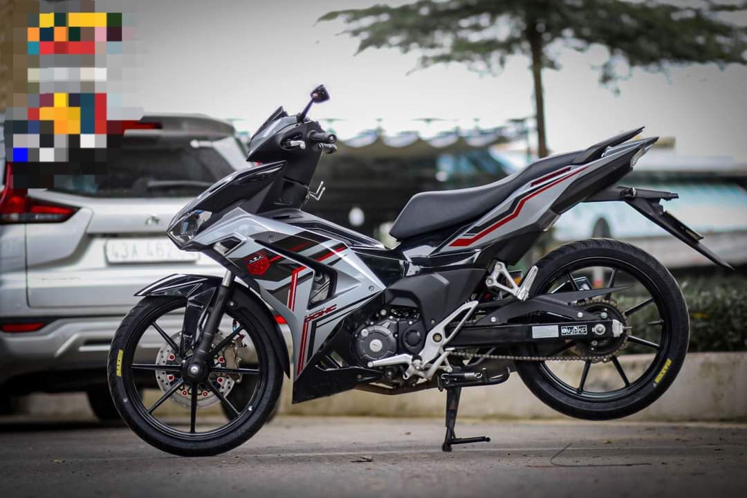 Tem rời winner v3 - mẫu tem rs 150 dán xe bạc