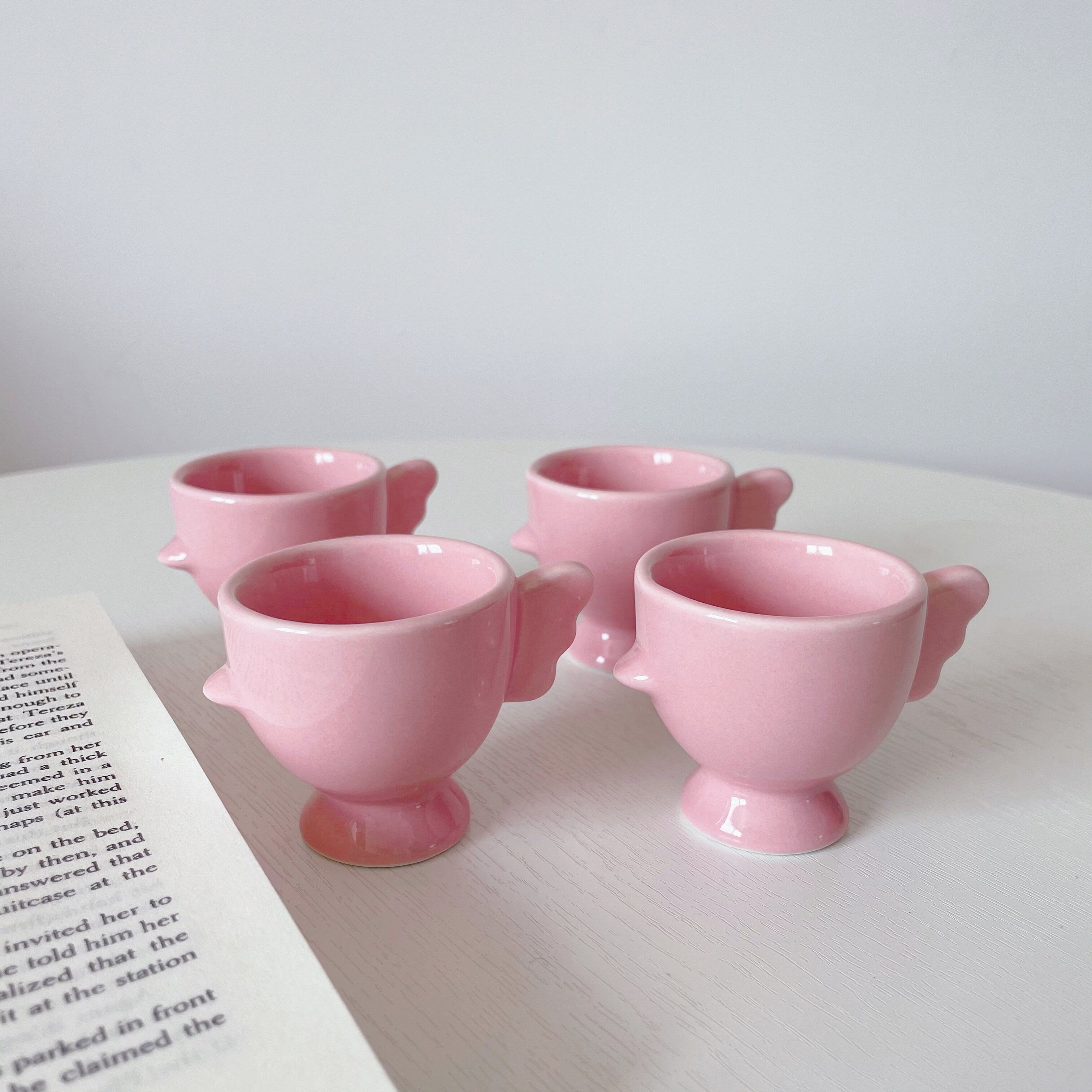 Khay đựng trứng eggcup khay đựng trứng gốm sứ khay đựng trứng đáng yêu khay đựng trứng chân cao khay đựng cốc giá bữa sáng gia dụng