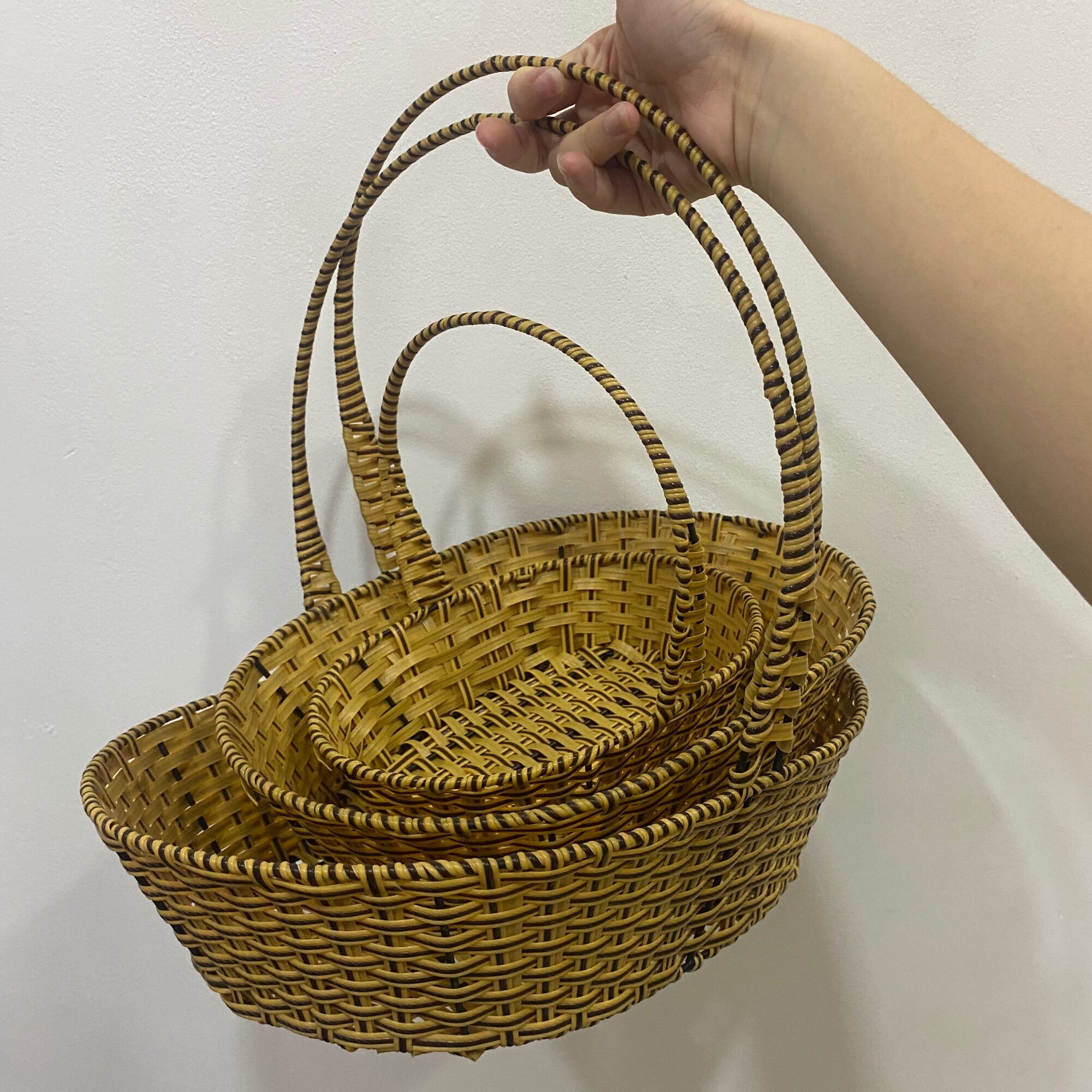 [HCM]Rổ mây oval có quai đựng hoa quảbánh kẹo hoặc vật dụng trong spa