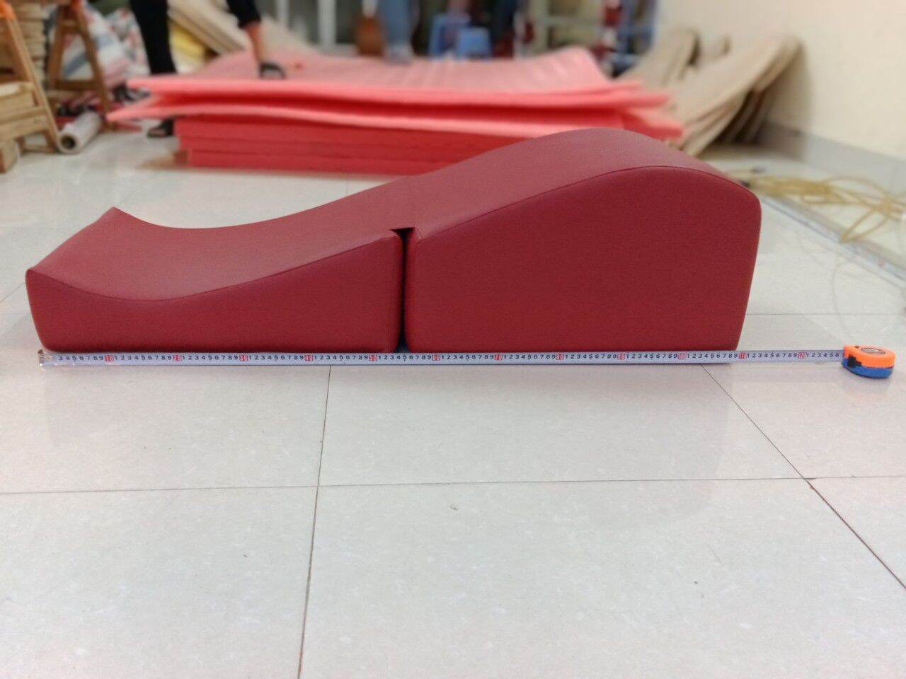 Ghế sofa tình yêu gấp hình cái đôn