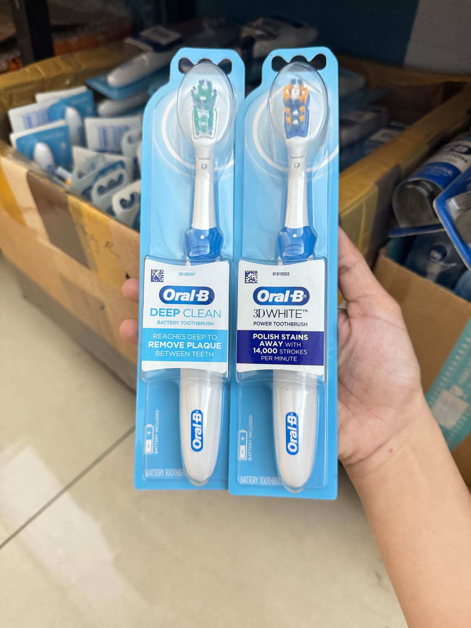 Bàn Chải Đánh Răng Oral B Pin hàng mỹ