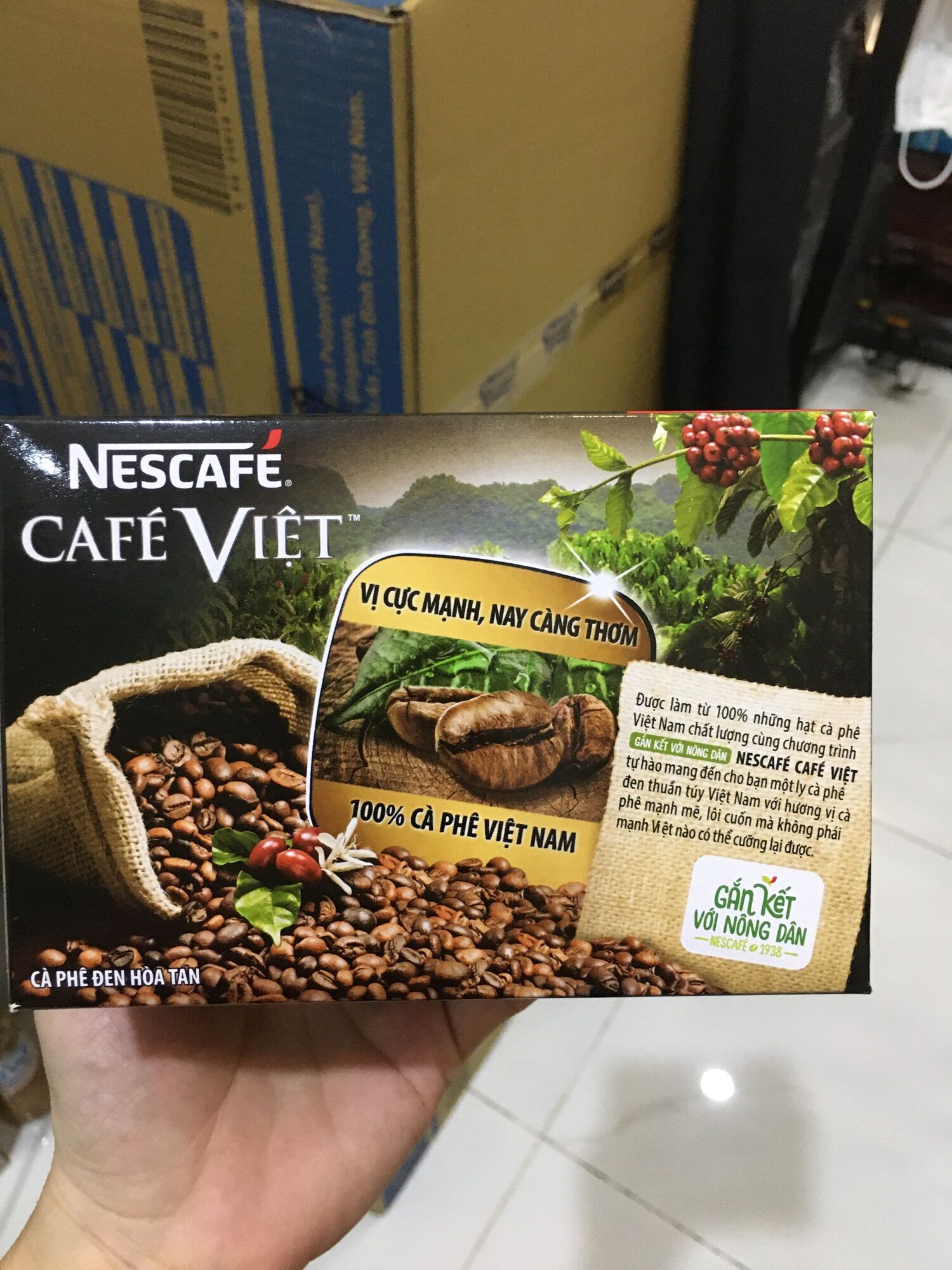 [Sale]Cafe hoà tan Nescafe sữa đá (10 gói 24g/hộp); Cafe Việt đen đá (15 gói 16g/hộp)