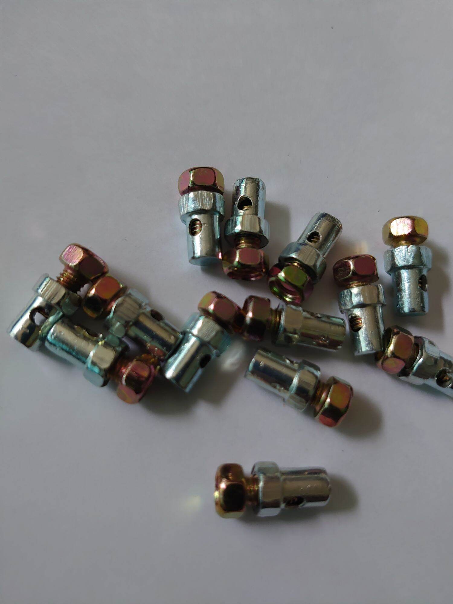 Ốc xiết cáp dây ga ô tô, xe máy 2,5mm