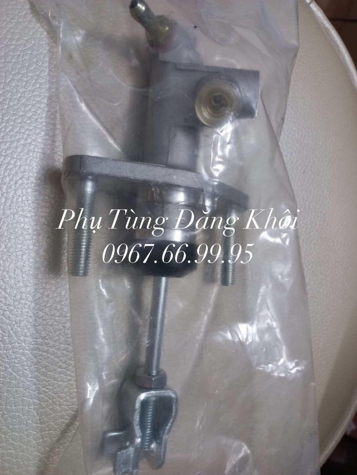 Tổng côn trên/heo côn trên/trợ côn trên/xi lanh côn xe Honda accord 1990-1998