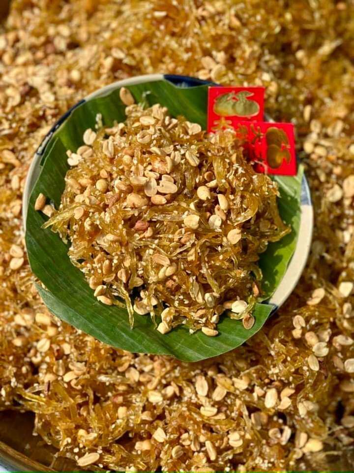 MỨT GỪNG SỢI DẺO MÈ ĐẬU PHỘNG 300g