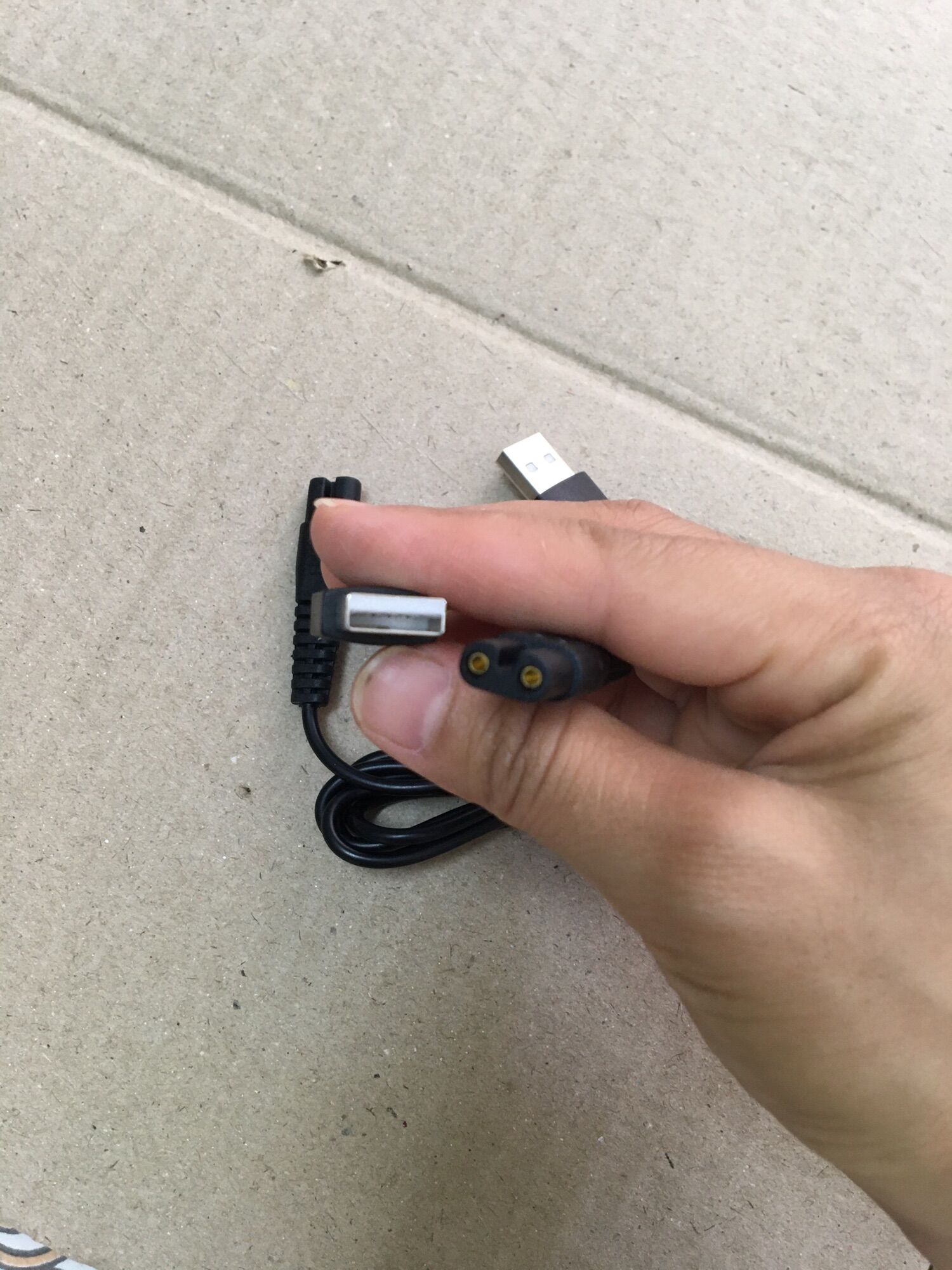 dây sạc tông đơ, máy cạo râu kiểu dây usb