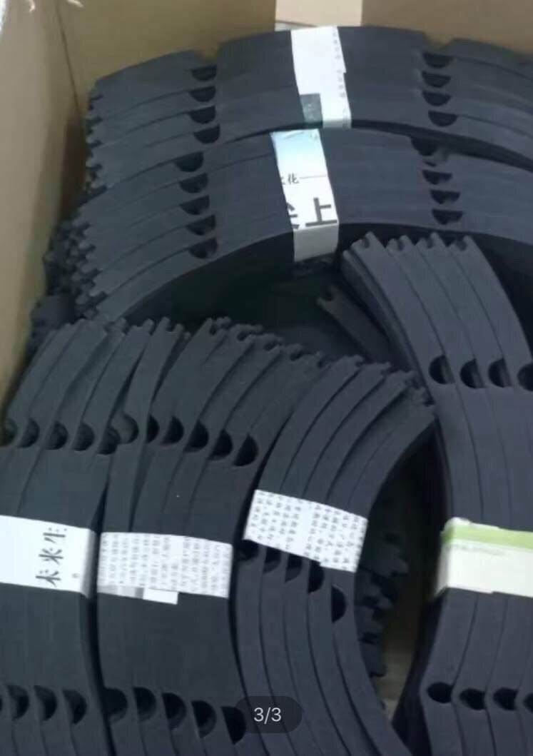1 BỘ NẸP LOA 4 TẤC ( CHO 1 CHIẾC LOA)