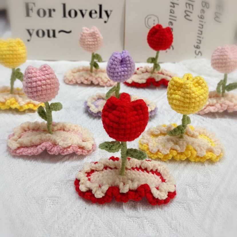 Kẹp tóc hoa tulip bằng len handmade
