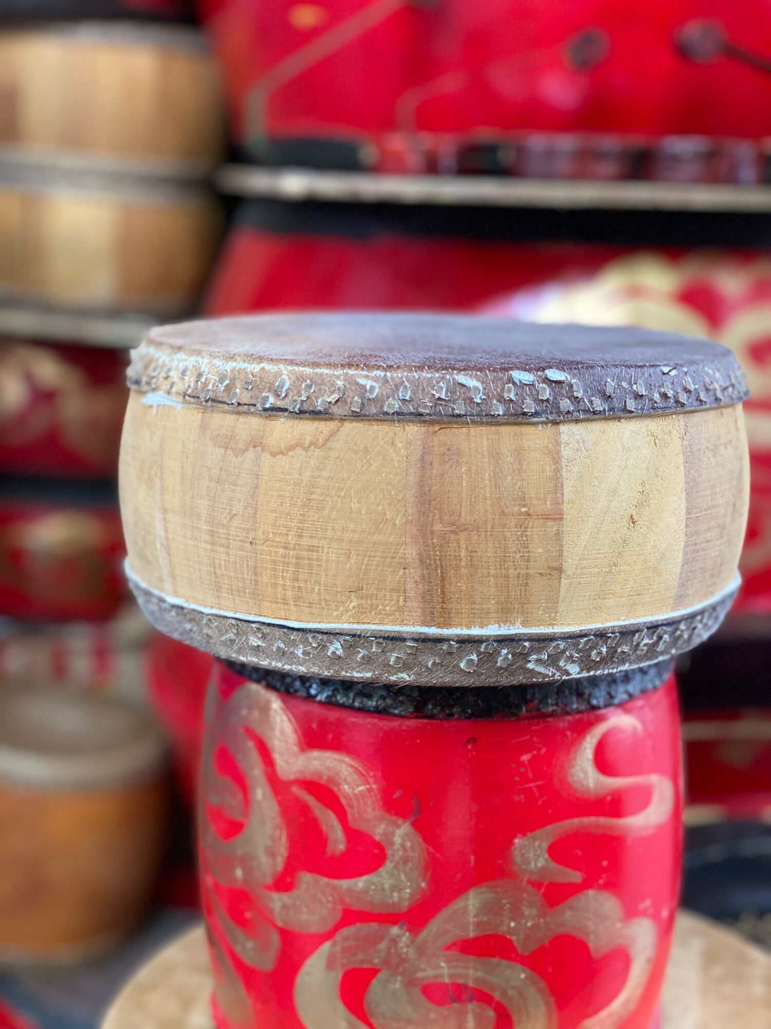 Trống cúng / hát văn gỗ lõi mít